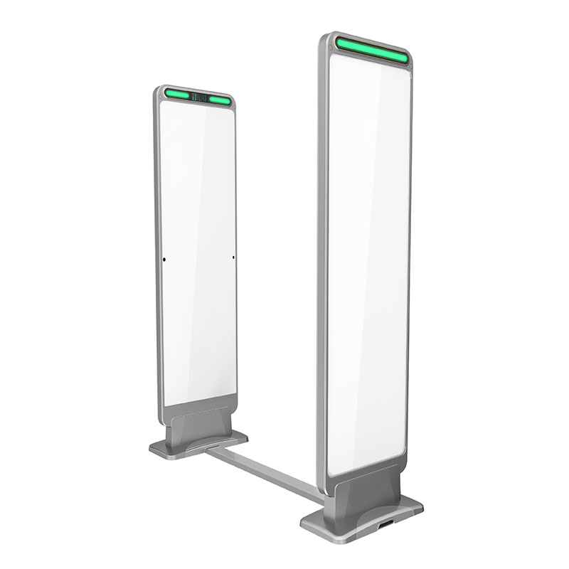 Quali sono i componenti principali e le specifiche tecniche chiave di un sistema RFID?